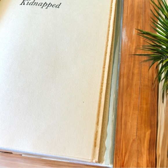 VINTAGE Kidnapped by Robert Louis Stevenson - 1949 Edition - Classic Books - Picture 5 of 16